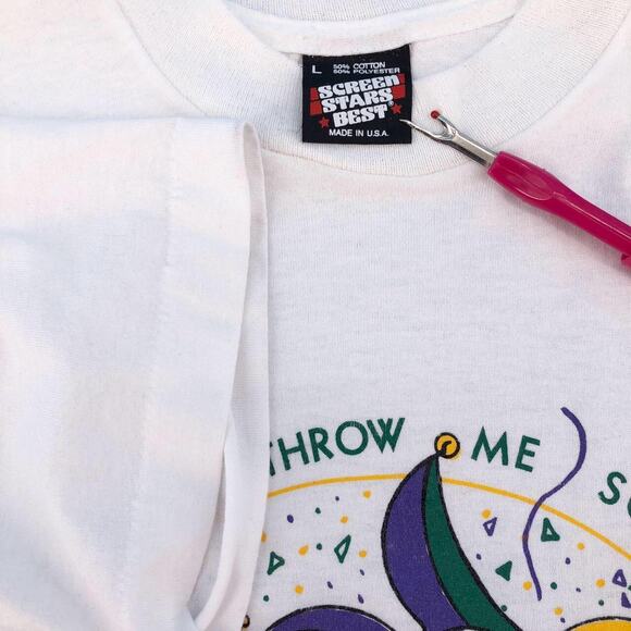 Mardi Gras graphic crewneck tshirt 90s 1990s vintage - Picture 4 of 4